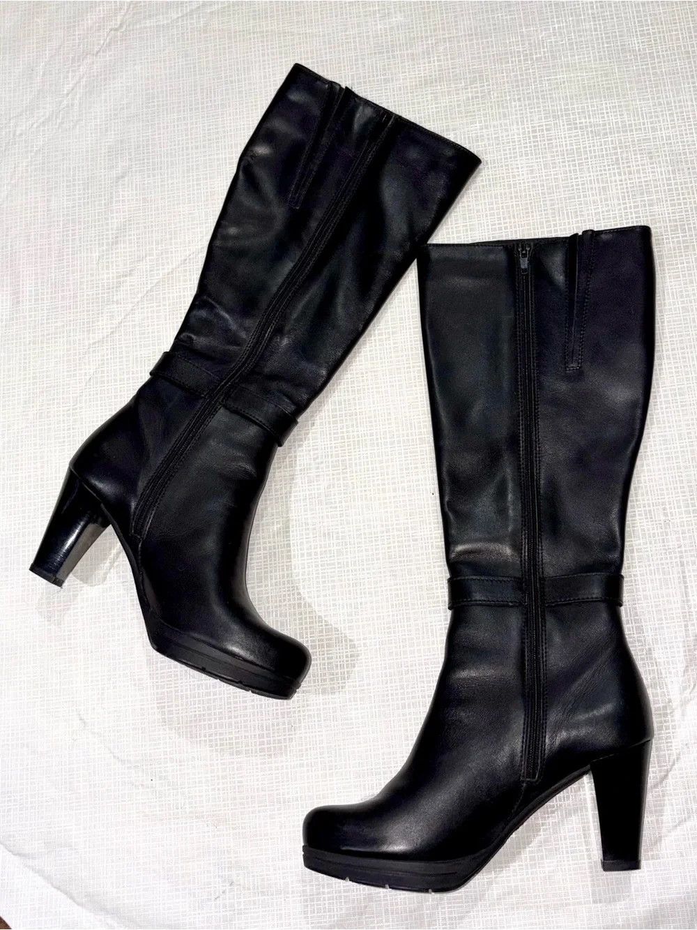 La Canadienne New Sz 6 M Black Knee High Heeled Platform Boots Canada